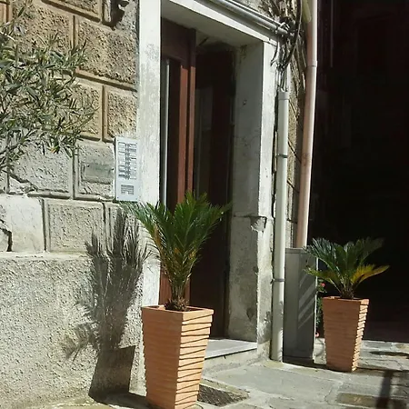 Apartament Note Di Luna 1 Triest